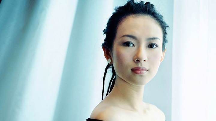 Zhang Ziyi Cute Looking Face Photoshoot